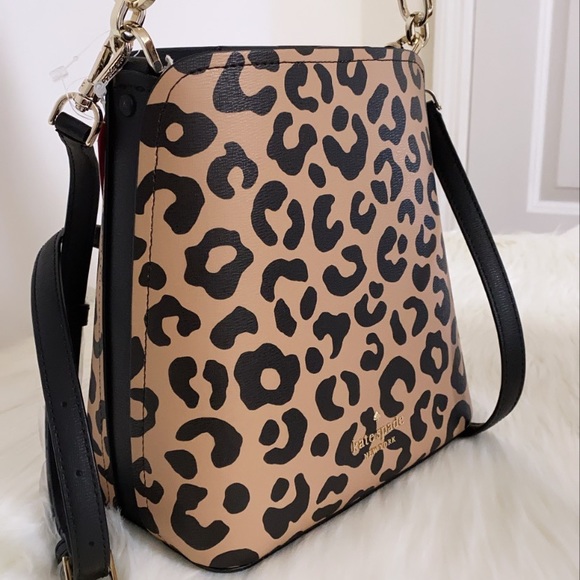 New💃Kate Spade darcy graphic leopard small bucket - Picture 4 of 10